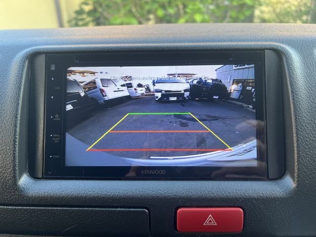 NISSAN SERENA e-POWER Highway Star V view 4